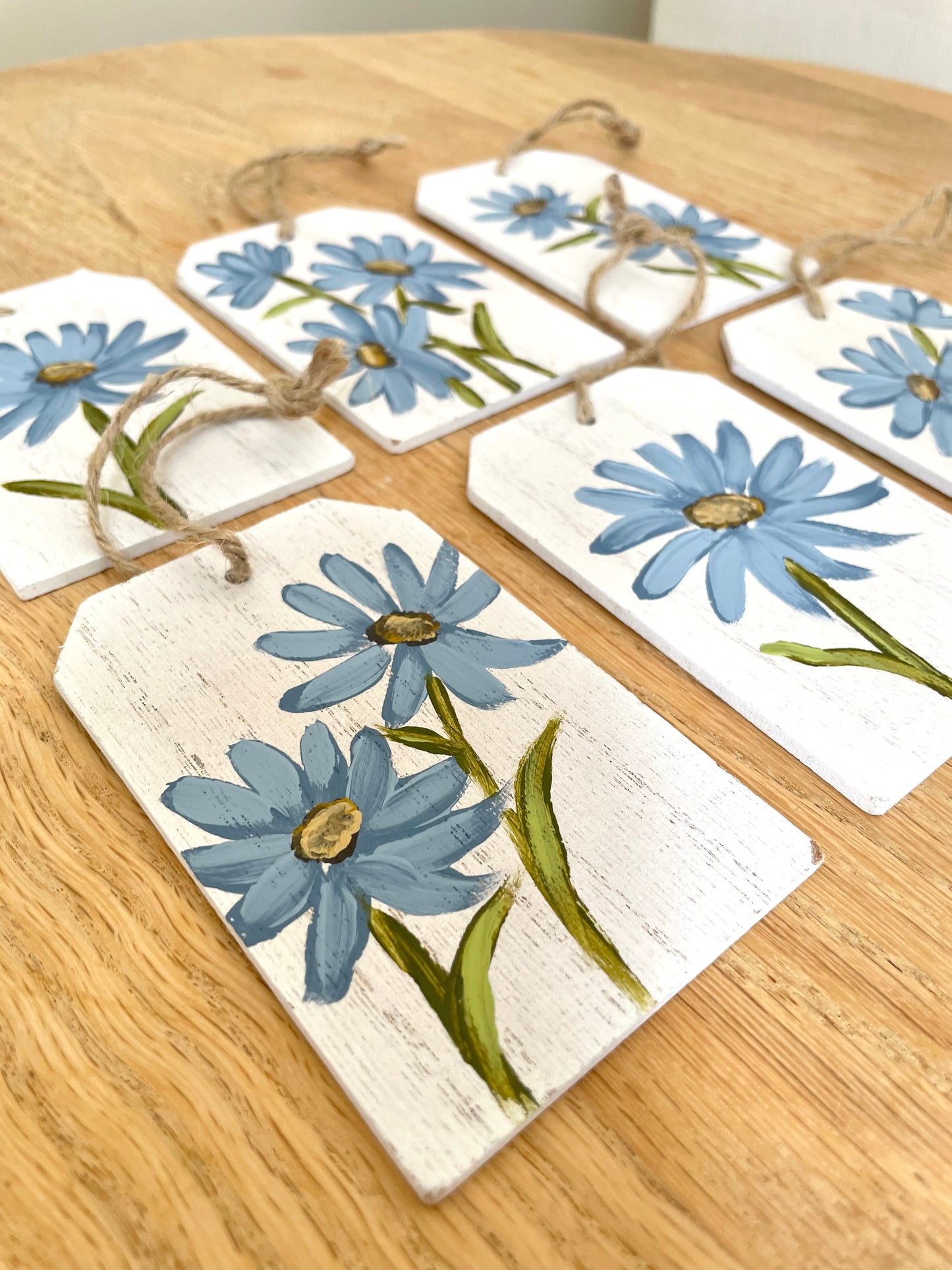 Blue Daisy Gift Tags