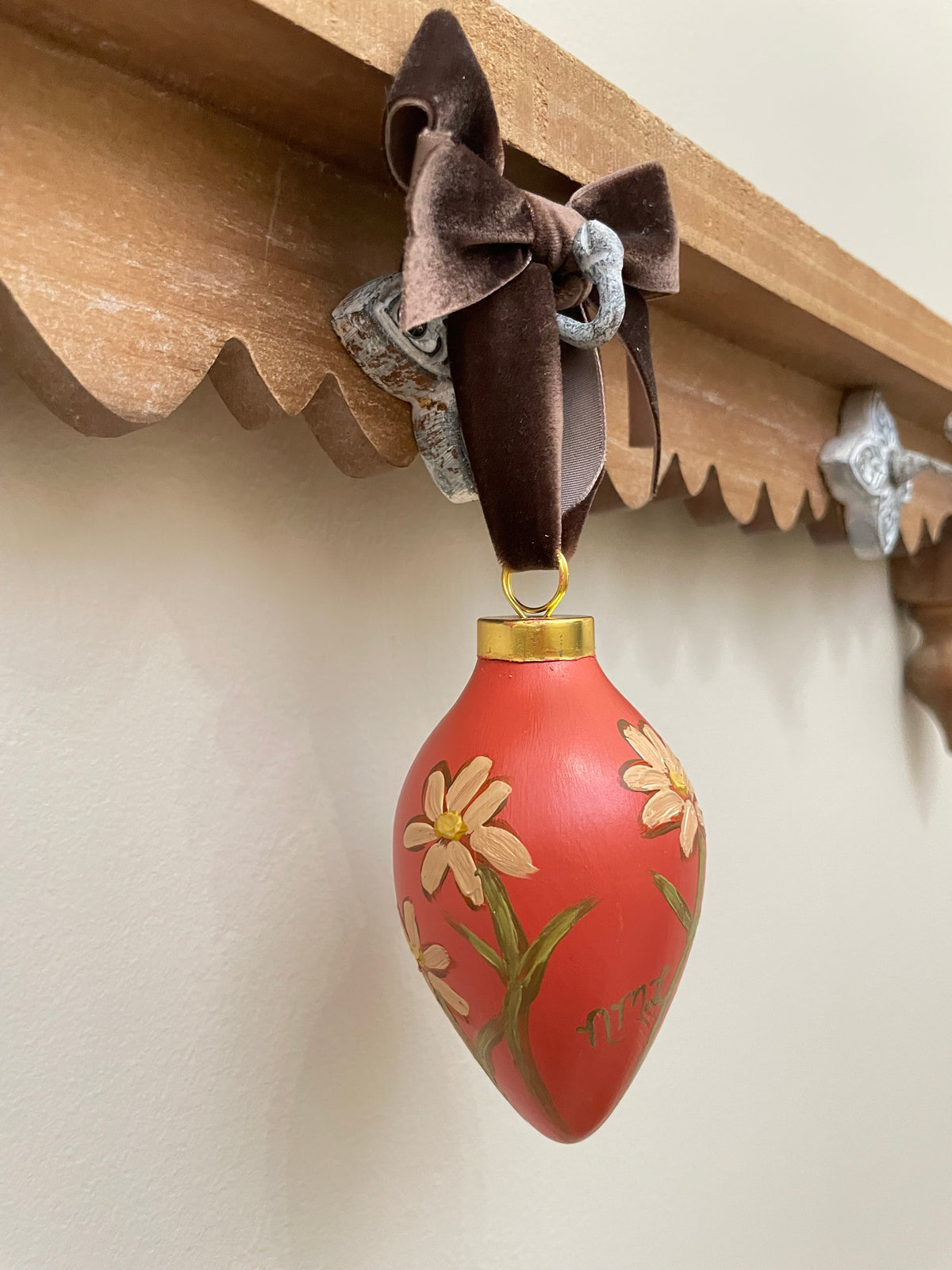 Daisy Ornament No. 8