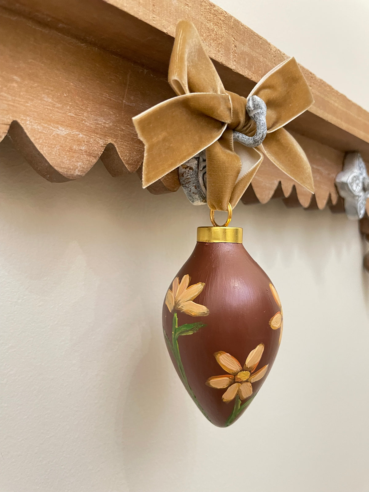 Daisy Ornament No. 13